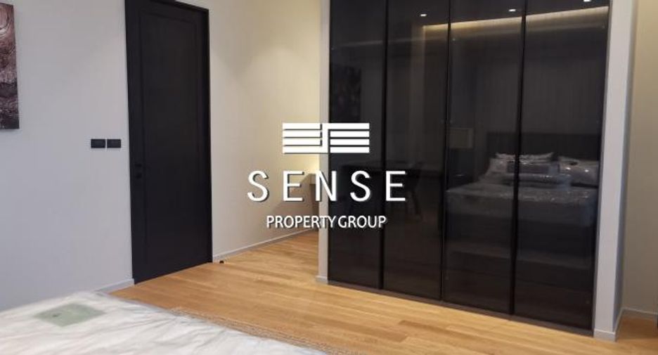 Haus zur Miete mit 4 Zimmer in Watthana, Bangkok