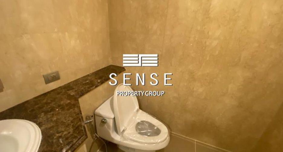 For rent 3 ベッドルーム condo in Khlong Toei, Bangkok