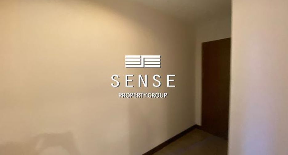 For rent 3 ベッドルーム condo in Khlong Toei, Bangkok