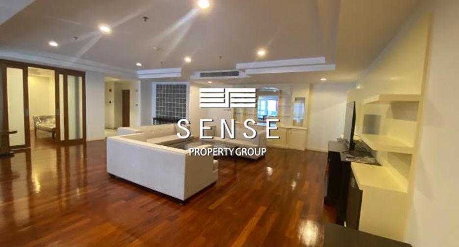 For rent 3 ベッドルーム condo in Khlong Toei, Bangkok