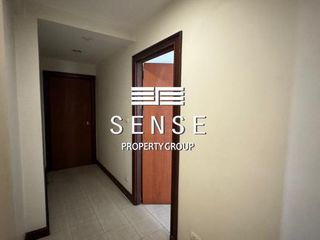 For rent 4 bedrooms condo in Pathum Wan, Bangkok