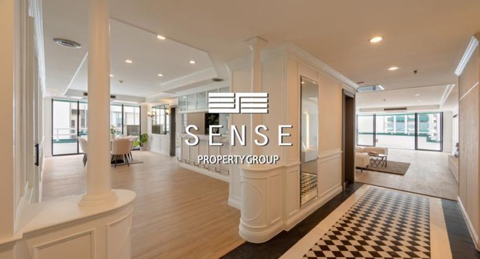For sale 3 bedrooms condo in Khlong Toei, Bangkok
