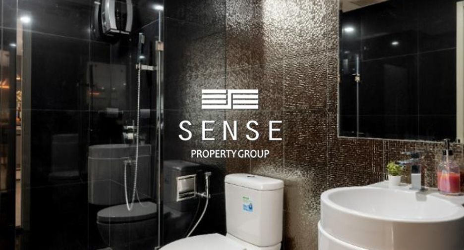 For sale 2 bedrooms condo in Khlong Toei, Bangkok