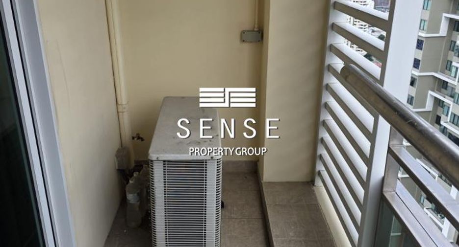 For sale 4 bedrooms condo in Khlong Toei, Bangkok