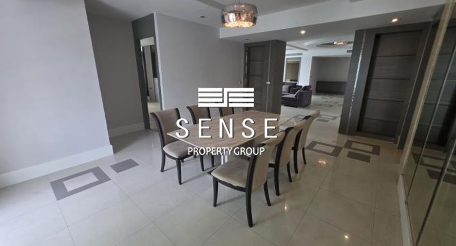 For sale 4 bedrooms condo in Khlong Toei, Bangkok