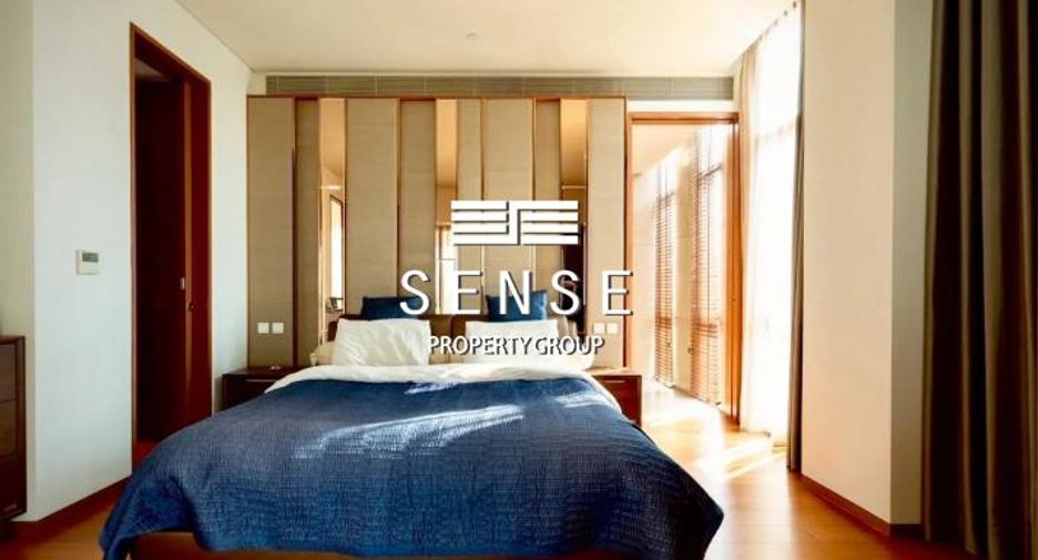 For sale 3 bedrooms condo in Sathon, Bangkok