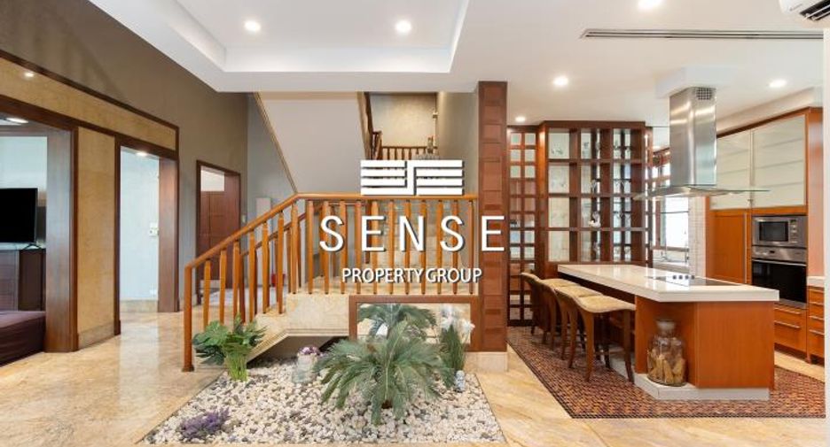 For sale and for rent 5 bedrooms house in Pathum Wan, Bangkok