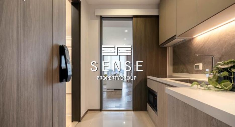For rent 3 bedrooms condo in Bang Kho Laem, Bangkok