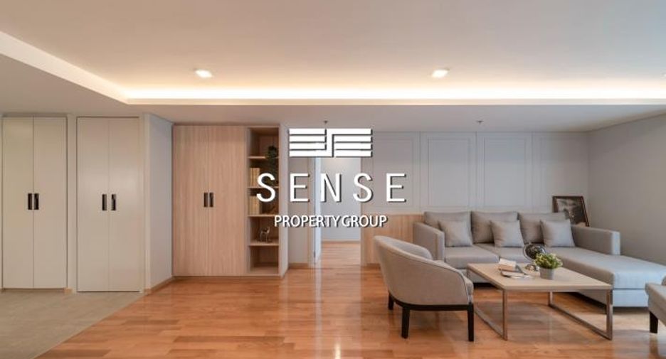 For rent 4 bedrooms condo in Watthana, Bangkok