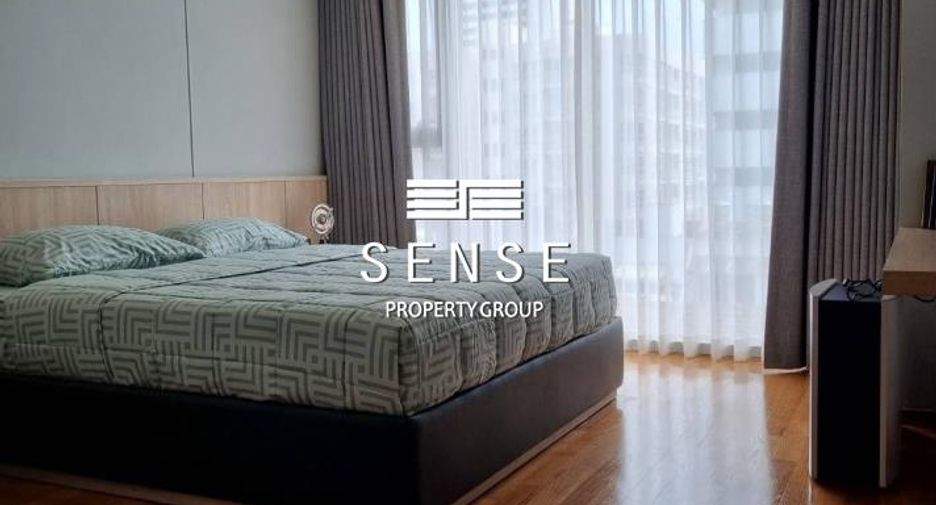 For rent 4 bedrooms condo in Watthana, Bangkok