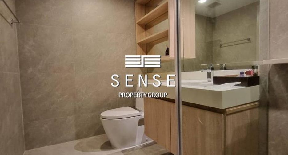 For rent 4 bedrooms condo in Watthana, Bangkok