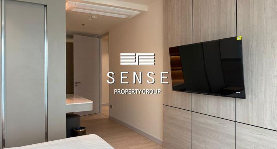 For rent 3 bedrooms condo in Khlong Toei, Bangkok