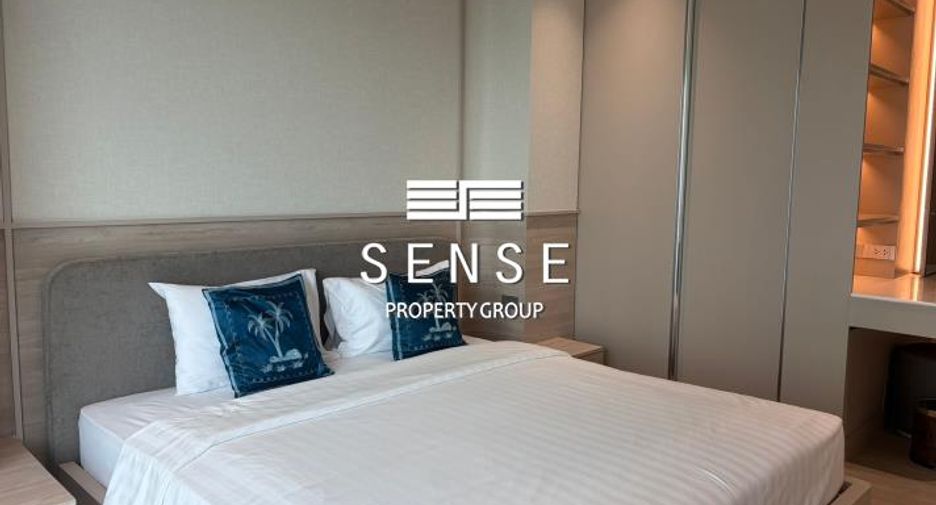 For rent 3 bedrooms condo in Khlong Toei, Bangkok