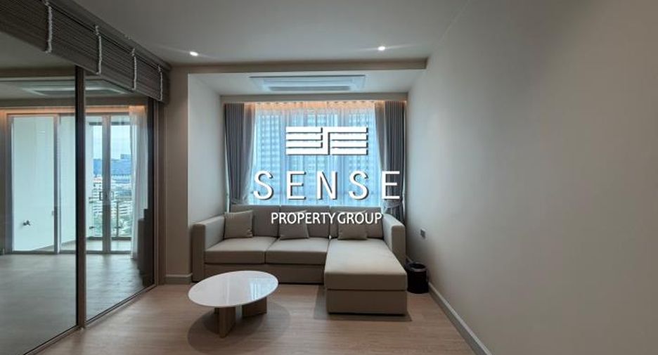 For rent 3 bedrooms condo in Khlong Toei, Bangkok
