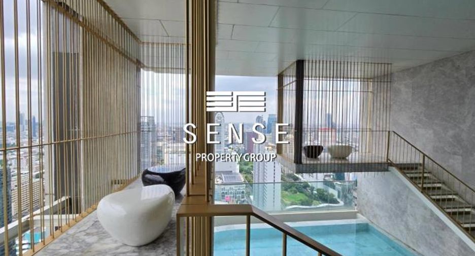 For rent 2 bedrooms condo in Pathum Wan, Bangkok