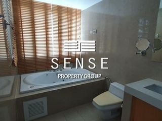 For rent 4 bedrooms condo in Pathum Wan, Bangkok