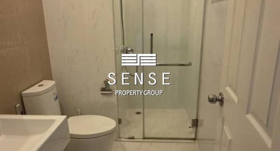 For sale 2 bedrooms condo in Watthana, Bangkok