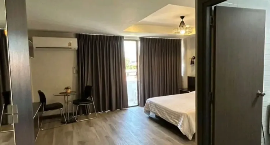 À vendre 100 chambres hôtel à Bang Lamung, Chonburi