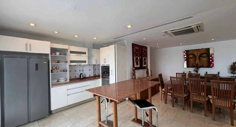 Condo en alquiler de 3 habitaciones en Thalang, Phuket