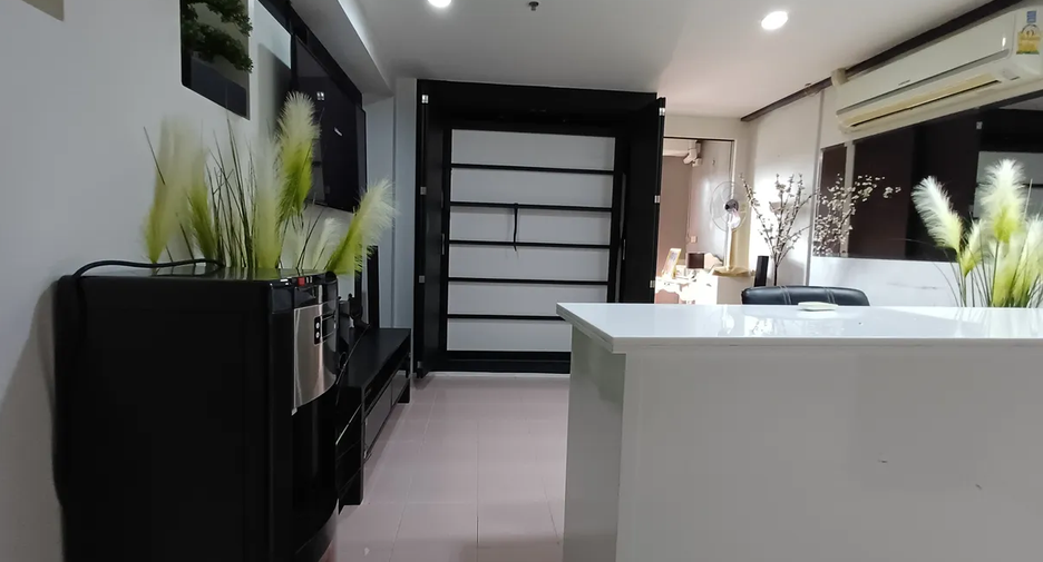 For sale studio condo in Jomtien, Pattaya