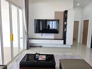 Haus zum Kauf mit 3 Zimmer in Bang Lamung, Chonburi