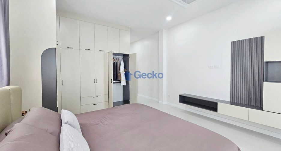 Haus zum Kauf mit 3 Zimmer in Bang Lamung, Chonburi