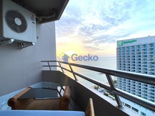 For rent 1 bed condo in Bang Lamung, Chonburi