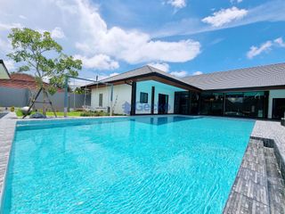 For sale 7 ベッドルーム house in Bang Lamung, Chonburi