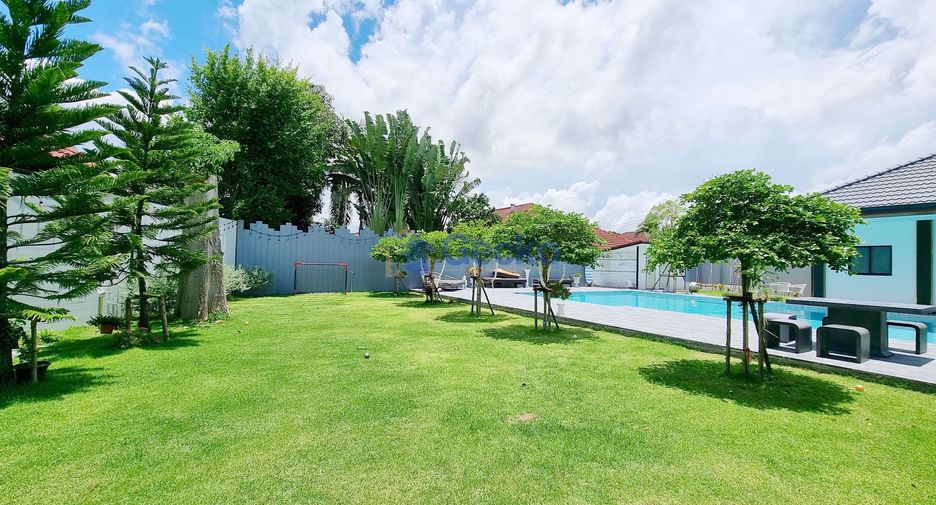 For sale 7 ベッドルーム house in Bang Lamung, Chonburi