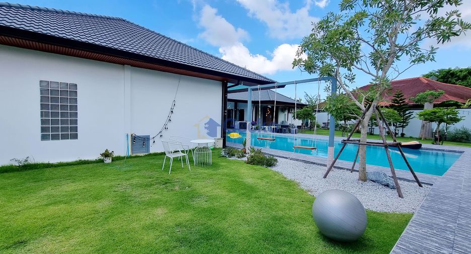 For sale 7 ベッドルーム house in Bang Lamung, Chonburi