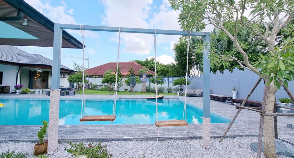 For sale 7 ベッドルーム house in Bang Lamung, Chonburi
