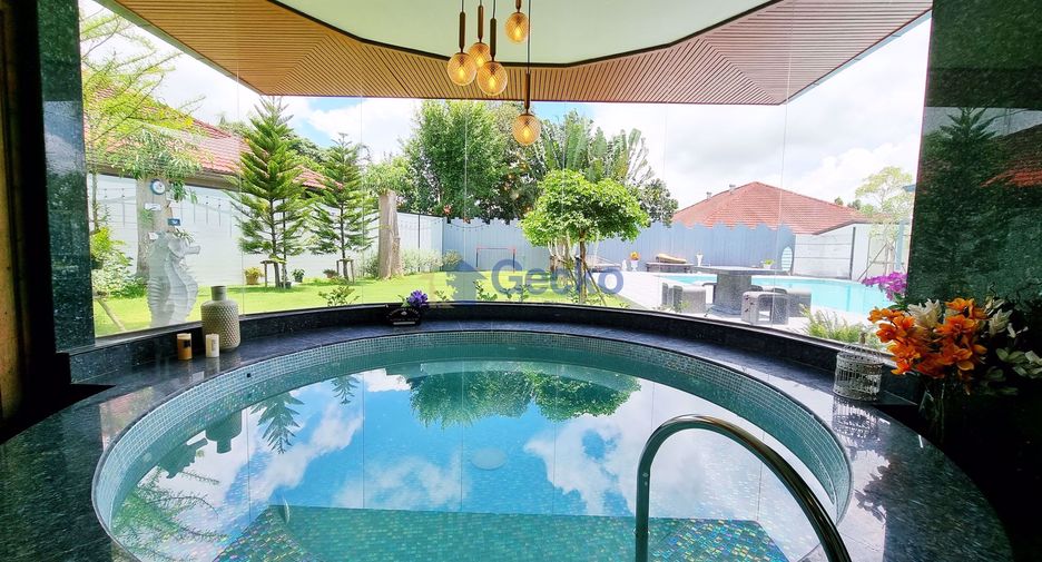 For sale 7 ベッドルーム house in Bang Lamung, Chonburi