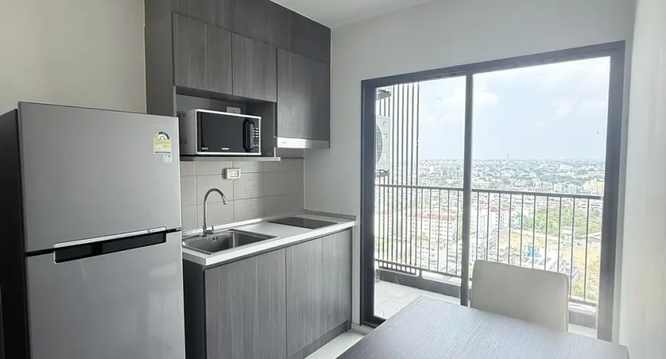 For sale 1 bed condo in Bang Na, Bangkok