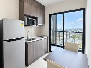 For sale 1 bed condo in Bang Na, Bangkok