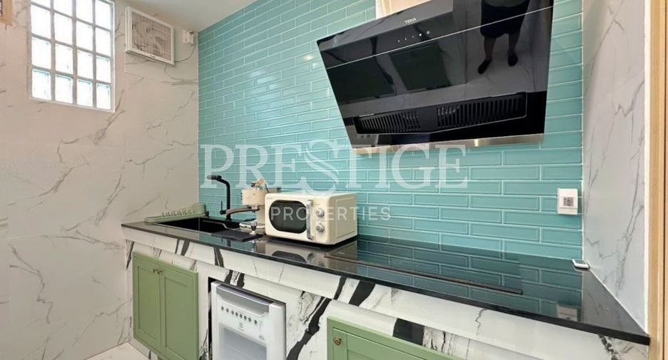 Casa en alquiler de 3 habitaciones en Jomtien, Pattaya