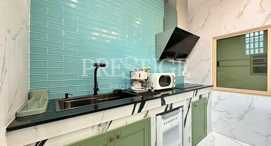 Casa en alquiler de 3 habitaciones en Jomtien, Pattaya