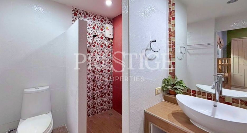 For rent 4 bedrooms house in Bang Lamung, Chonburi