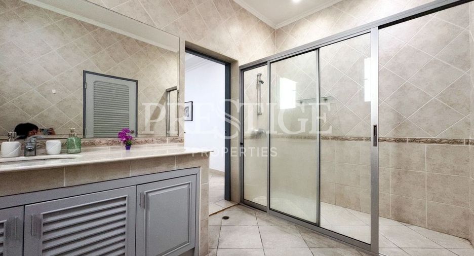 For sale and for rent 10 bedrooms house in Bang Lamung, Chonburi