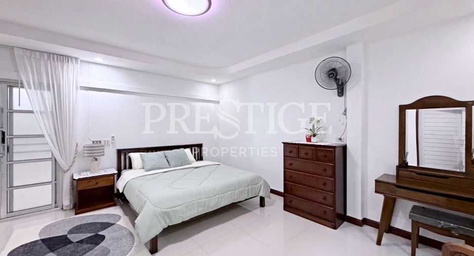 For rent 4 bedrooms house in Bang Lamung, Chonburi