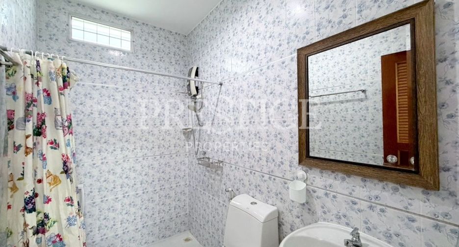 For rent 4 bedrooms house in Bang Lamung, Chonburi