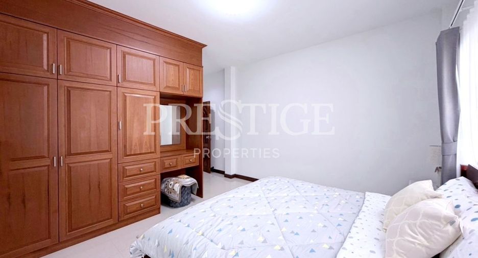 For rent 4 bedrooms house in Bang Lamung, Chonburi