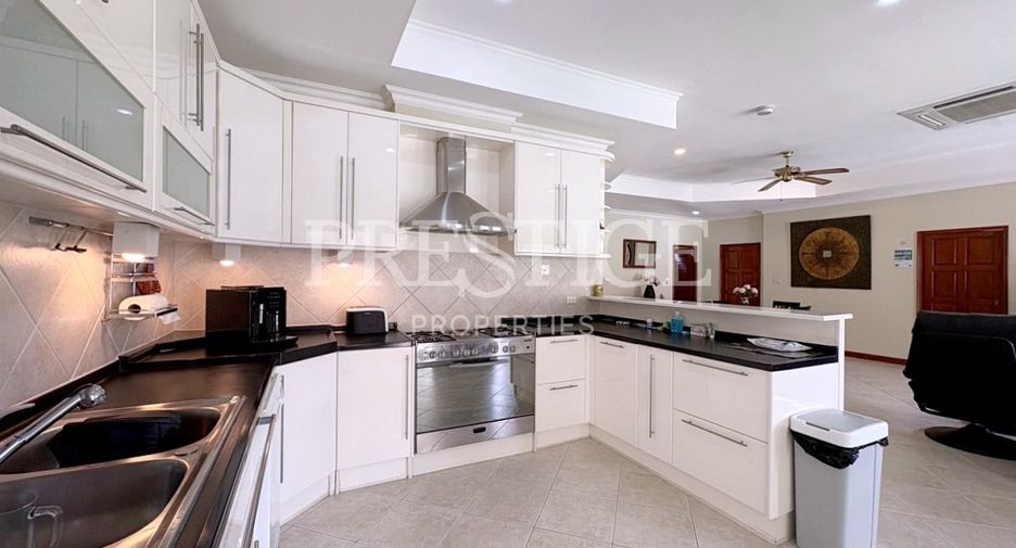 For sale 3 ベッドルーム house in Jomtien, Pattaya