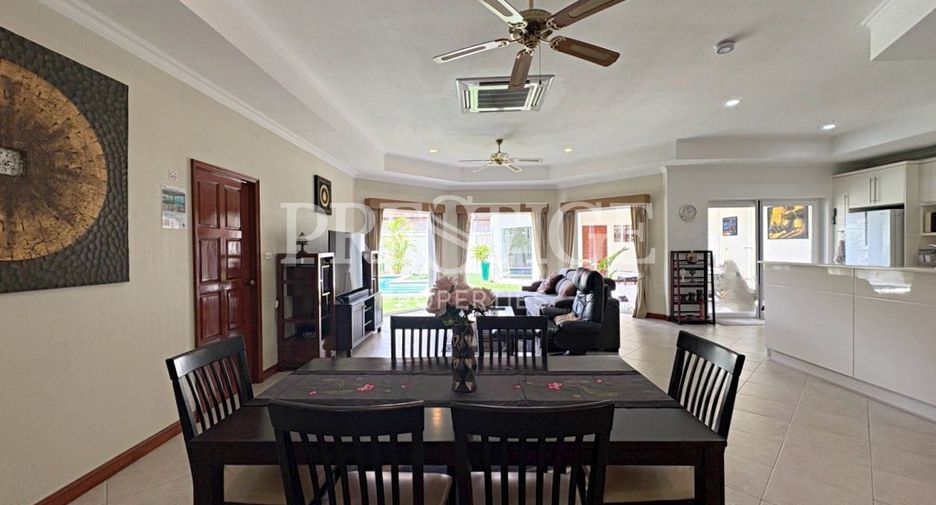 For sale 3 ベッドルーム house in Jomtien, Pattaya