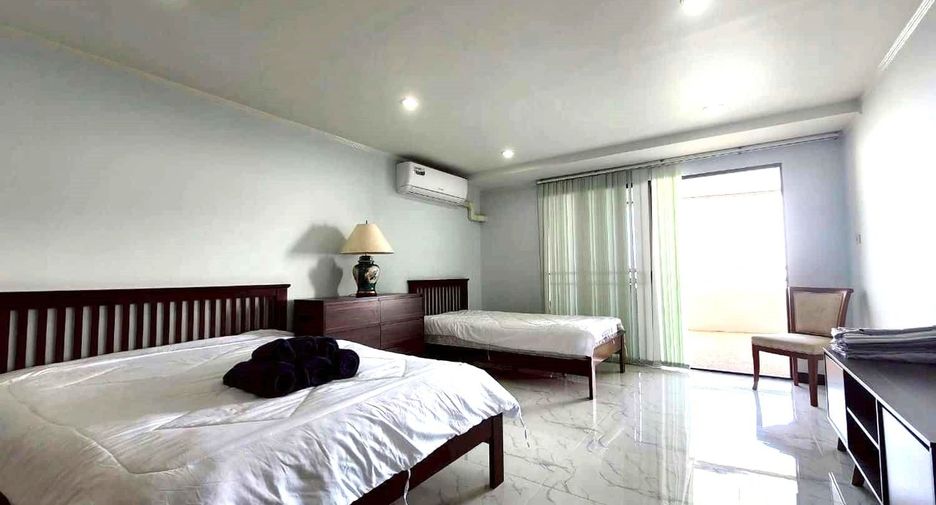For sale 3 bedrooms condo in Cha Am, Phetchaburi