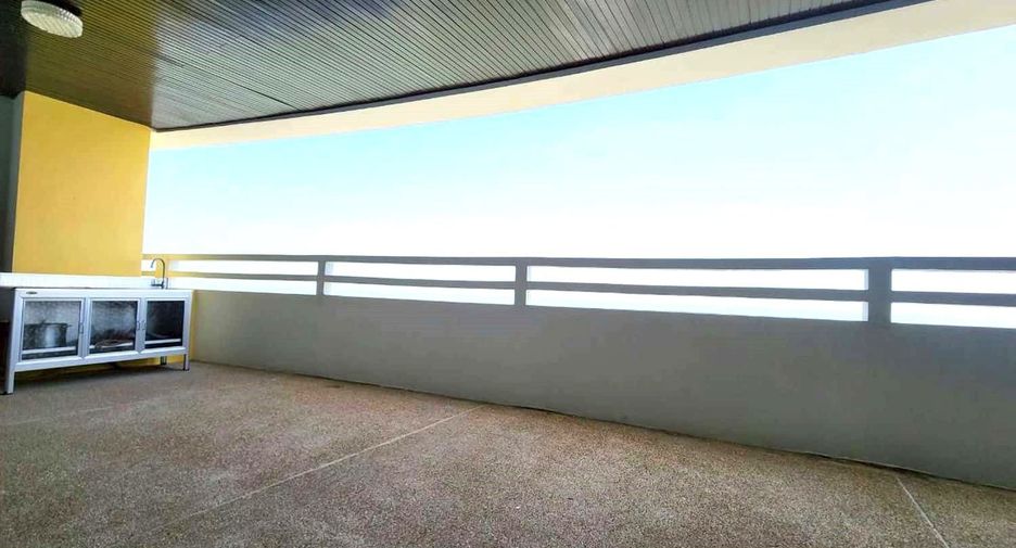 For sale 3 bedrooms condo in Cha Am, Phetchaburi