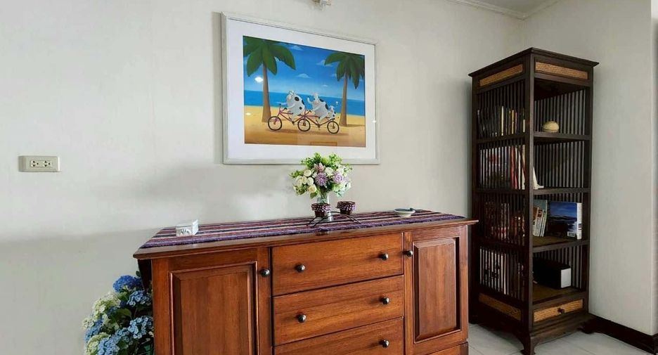 For sale 3 bedrooms condo in Cha Am, Phetchaburi