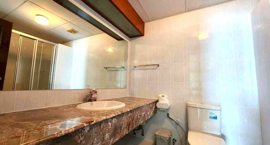 For sale 3 bedrooms condo in Cha Am, Phetchaburi