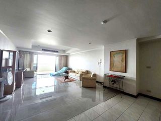 For sale 3 bedrooms condo in Cha Am, Phetchaburi