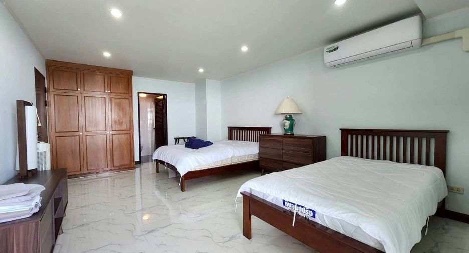 For sale 3 bedrooms condo in Cha Am, Phetchaburi