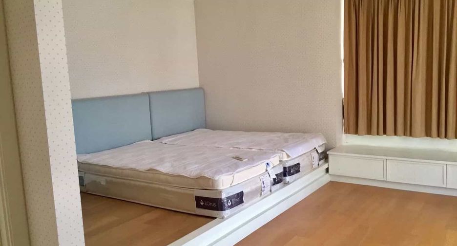 For sale 4 bedrooms condo in Hua Hin, Prachuap Khiri Khan